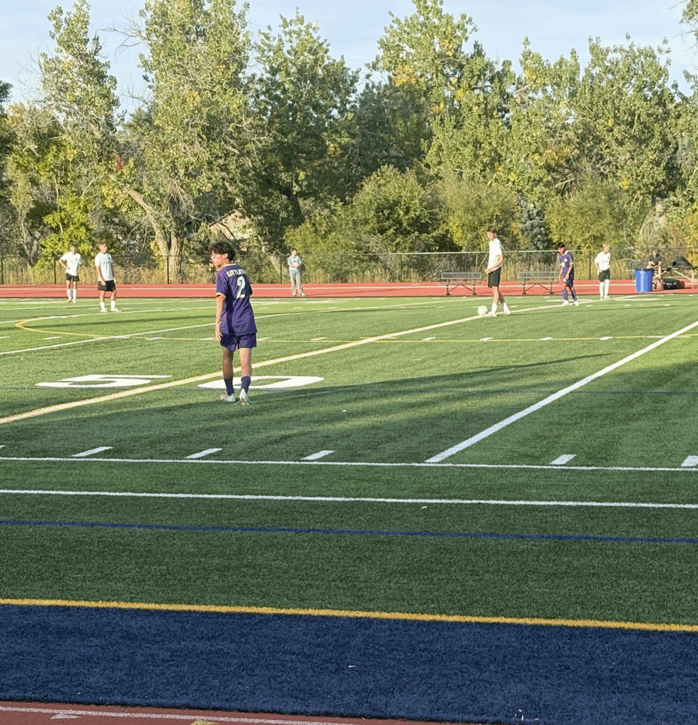 Justin Nguyen. Getting ready for kick off