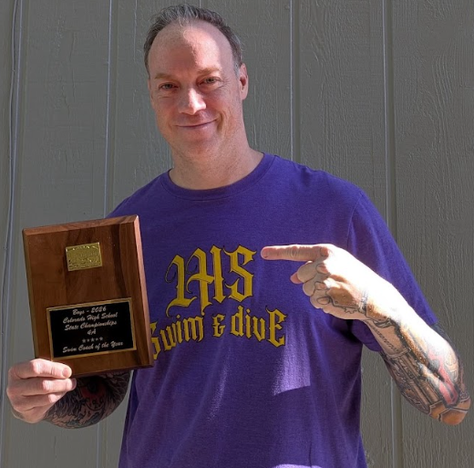 Farner winning Coach of the Year