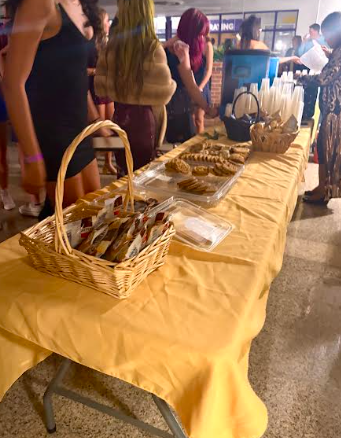 The food options available at the dance.